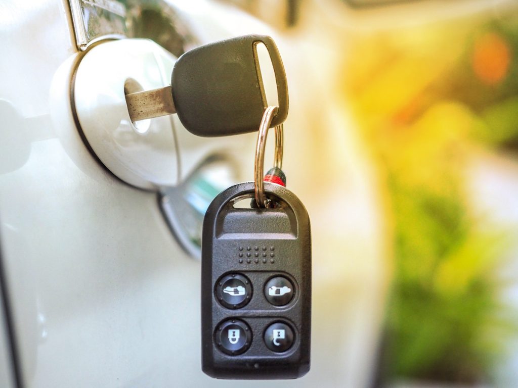 9 Tips on How to Avoid Losing Your Car Keys