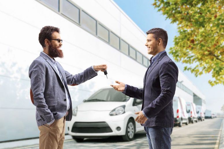 car dealerships vs. locksmiths